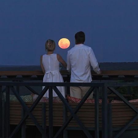 Shongwe Oasis Hotel วิกตอเรียฟอลส์ ภายนอก รูปภาพ