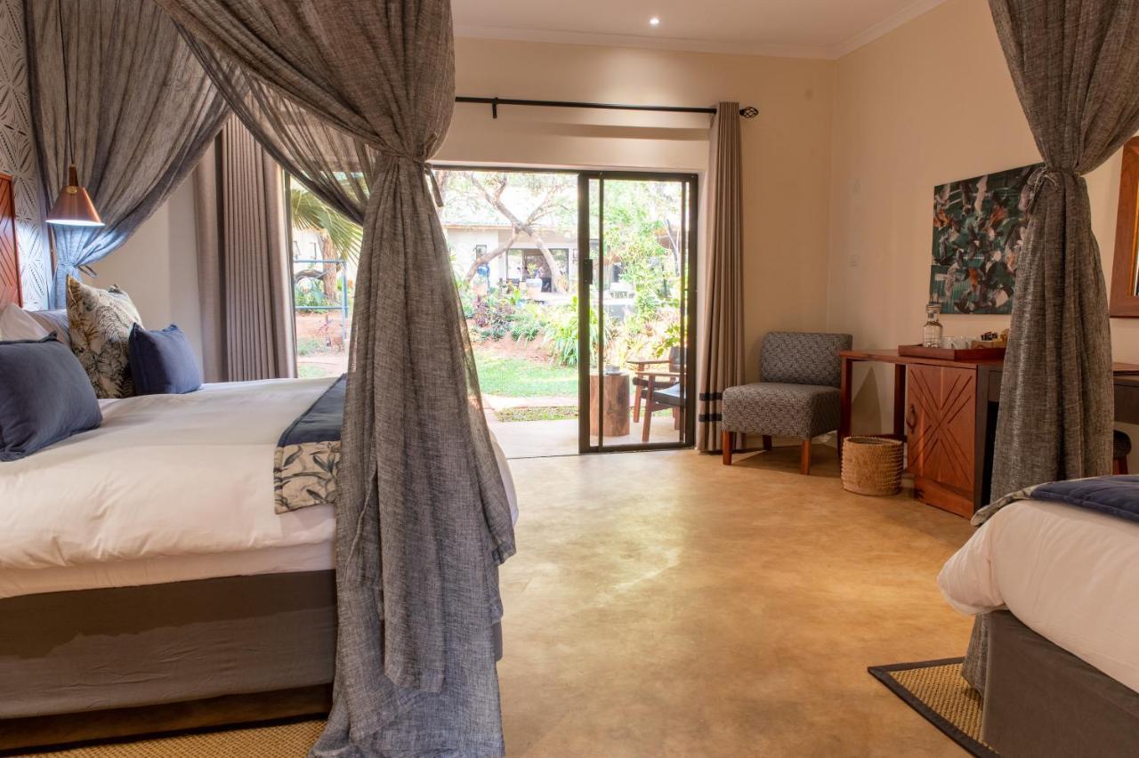 Shongwe Oasis Hotel วิกตอเรียฟอลส์ ภายนอก รูปภาพ