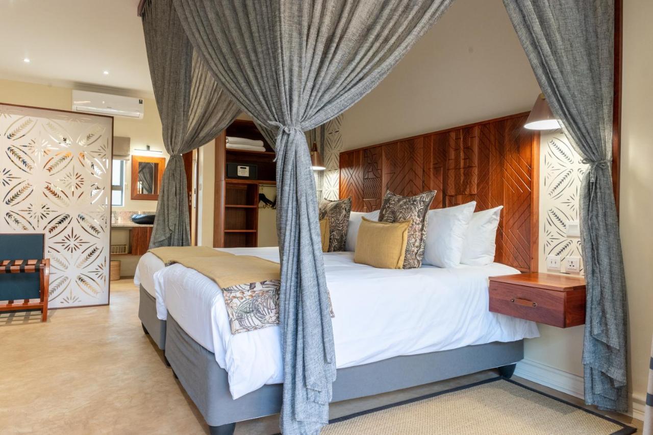 Shongwe Oasis Hotel วิกตอเรียฟอลส์ ภายนอก รูปภาพ