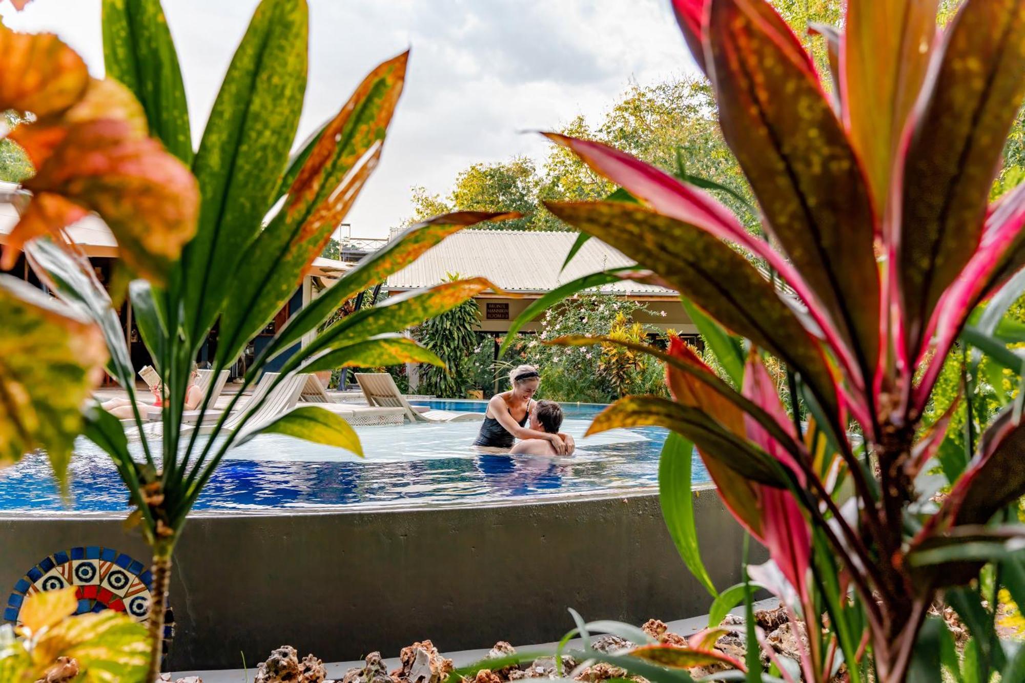Shongwe Oasis Hotel วิกตอเรียฟอลส์ ภายนอก รูปภาพ
