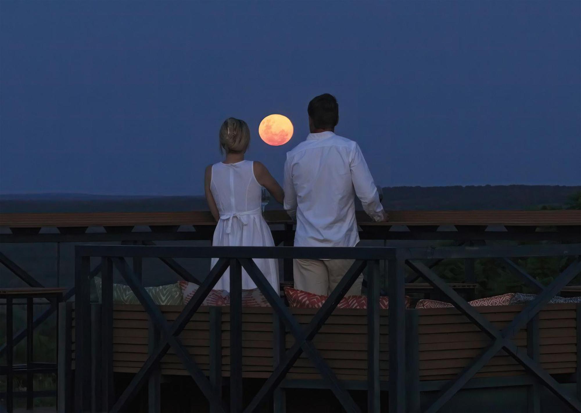 Shongwe Oasis Hotel วิกตอเรียฟอลส์ ภายนอก รูปภาพ